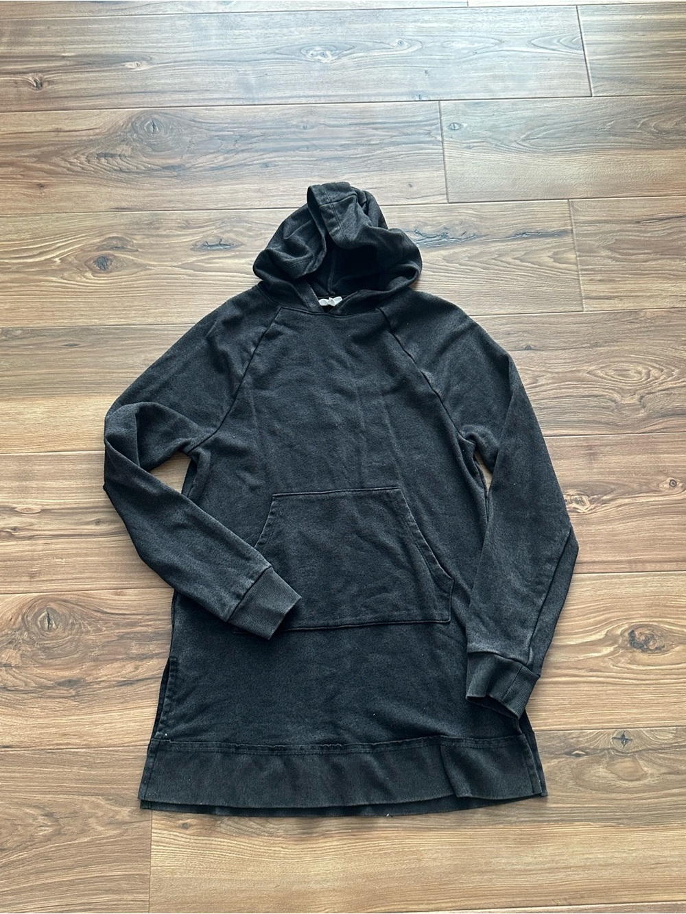 Colsie Black Longline Hooded Sweatshirt